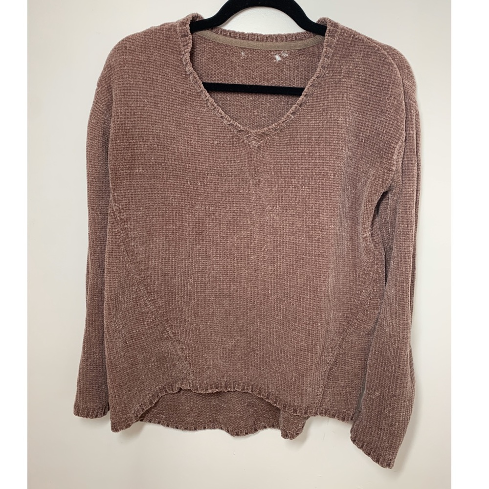Ultra Soft Free-people sweater!